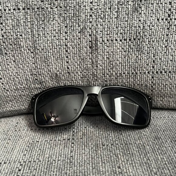 Oakley Holbrook Sunglasses 009102 Black Lenses-Black Matte Frame - Picture 13 of 14